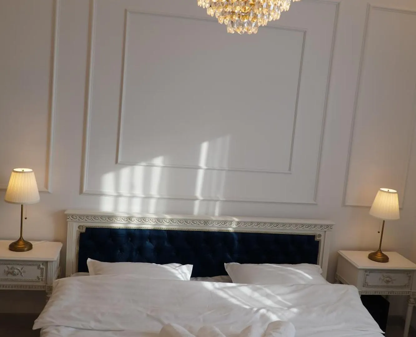 Ludovic Luxury Suite Bucharest Romania